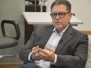 Sem reformas, cortes em investimentos são inevitáveis, diz presidente da ACIJS