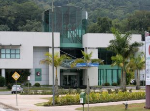 MANIFESTO ACIJS – Congresso Nacional na contramão da realidade do Brasil