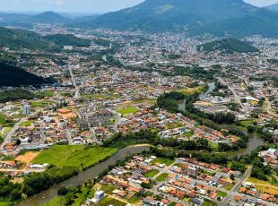 Câmara Federal aprova projeto que municipaliza regras de proteção de rios em áreas urbanas