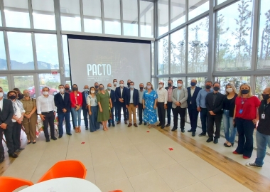 Pacto para estimular desenvolvimento e inovação une municípios da região