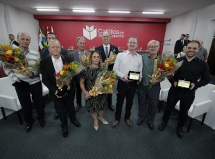 Sessão Solene na Câmara de Vereadores enaltece legado empresarial na história de Jaraguá do Sul