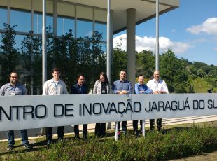 Jaraguá busca suporte da Celesc à inovação