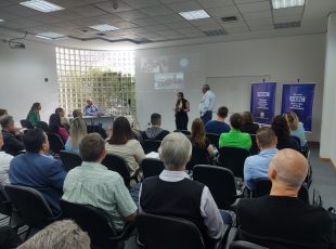 Industrialização e infraestrutura podem ajudar Brasil a enfrentar recessão global, avalia economista