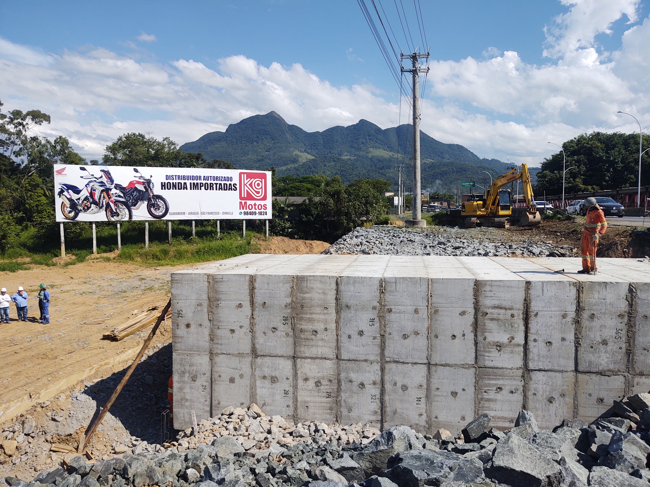 BR 280 Trevo entre o traçado novo e o antigo - Guaramirim/SC - confiram  como andam as obras 