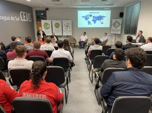 Normatização e qualificação do mercado para veículos elétricos é desafio do setor, avaliam especialistas