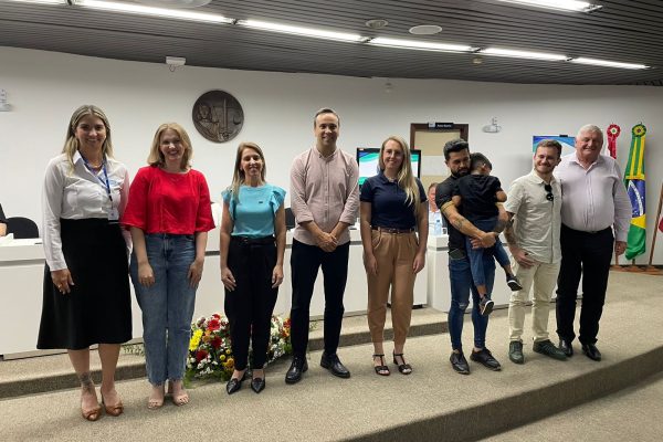 ACIJS é homenageada por parceria com o programa Novos Caminhos