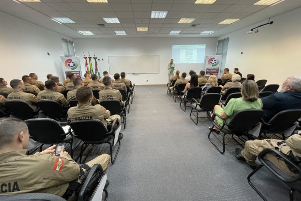 Polícia Militar inicia curso de formação de sargentos com aula magna na ACIJS