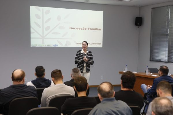 Diálogo e transparência asseguram transição bem-sucedida na empresa familiar