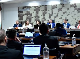 Exceções na reforma tributária dificultam implementação, afirmam especialistas, no Senado