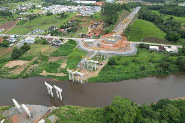 DNIT atualiza situação de obras de duplicação da BR-280