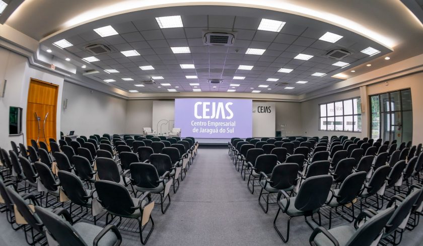 Locação de salas e equipamentos multimídia