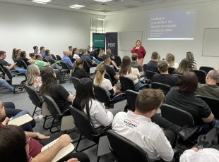 Educação empresarial forma líderes engajados, diz especialista em gestão de pessoas